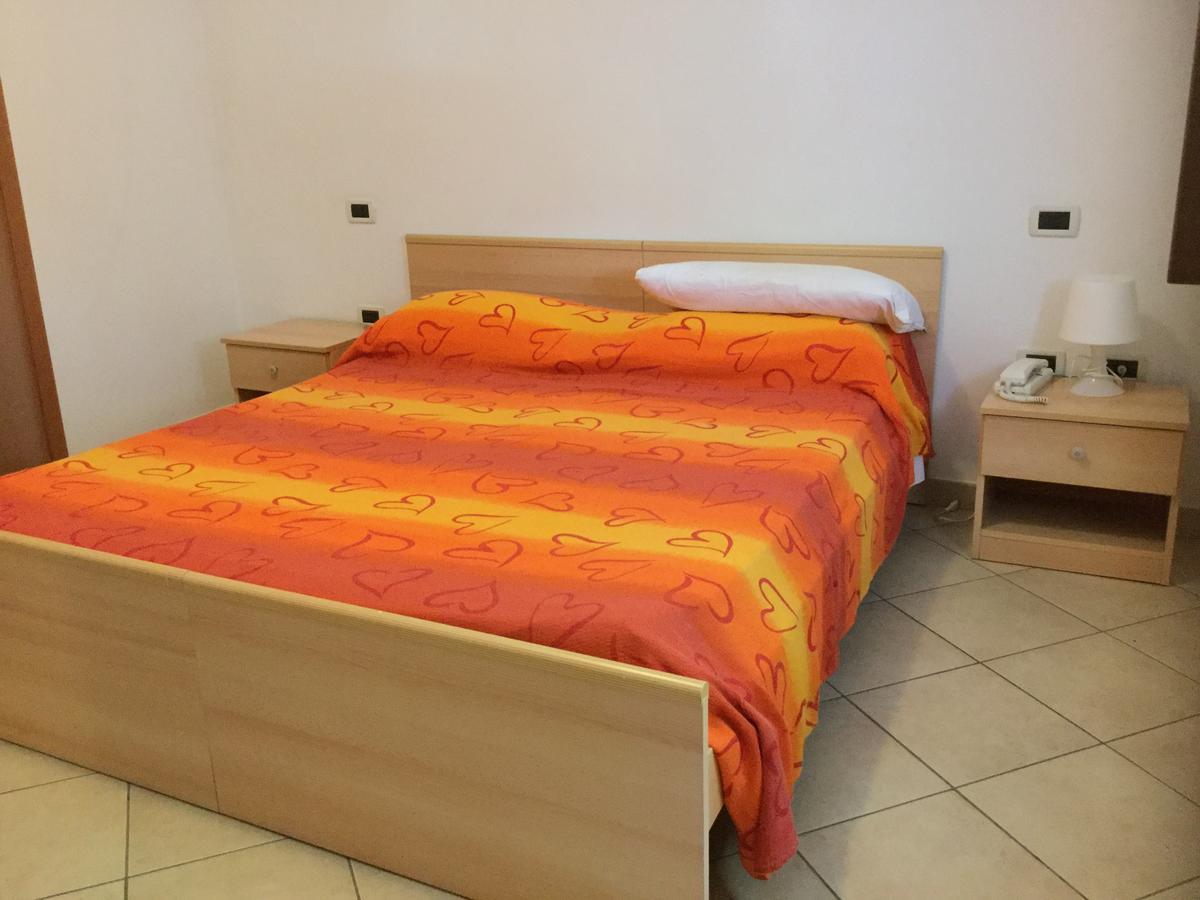 Albergo Adige Boara Pisani Exterior photo